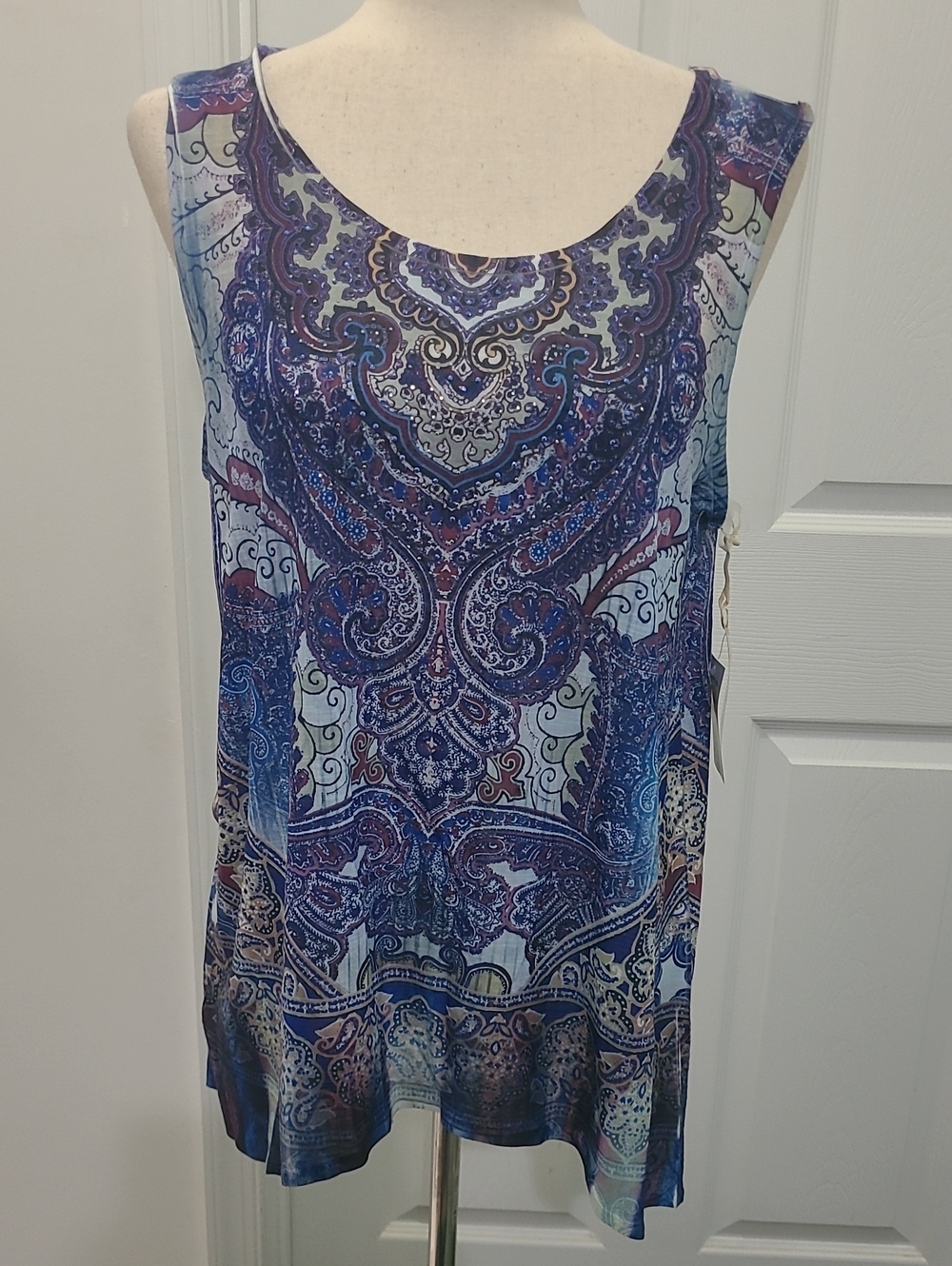 World Unity Blue Paisley Sleeveless High-low Tank Top